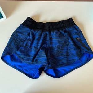 Lululemon shorts, size 4, 4” hotty hot, gently used